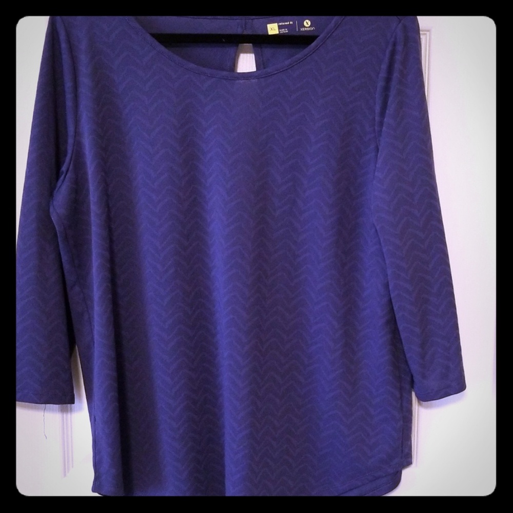 Xersion Exercise 3/4 Shirt. Open Back. XL.